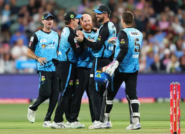 Adelaide Strikers Vs Sydney Sixers Match Report:
